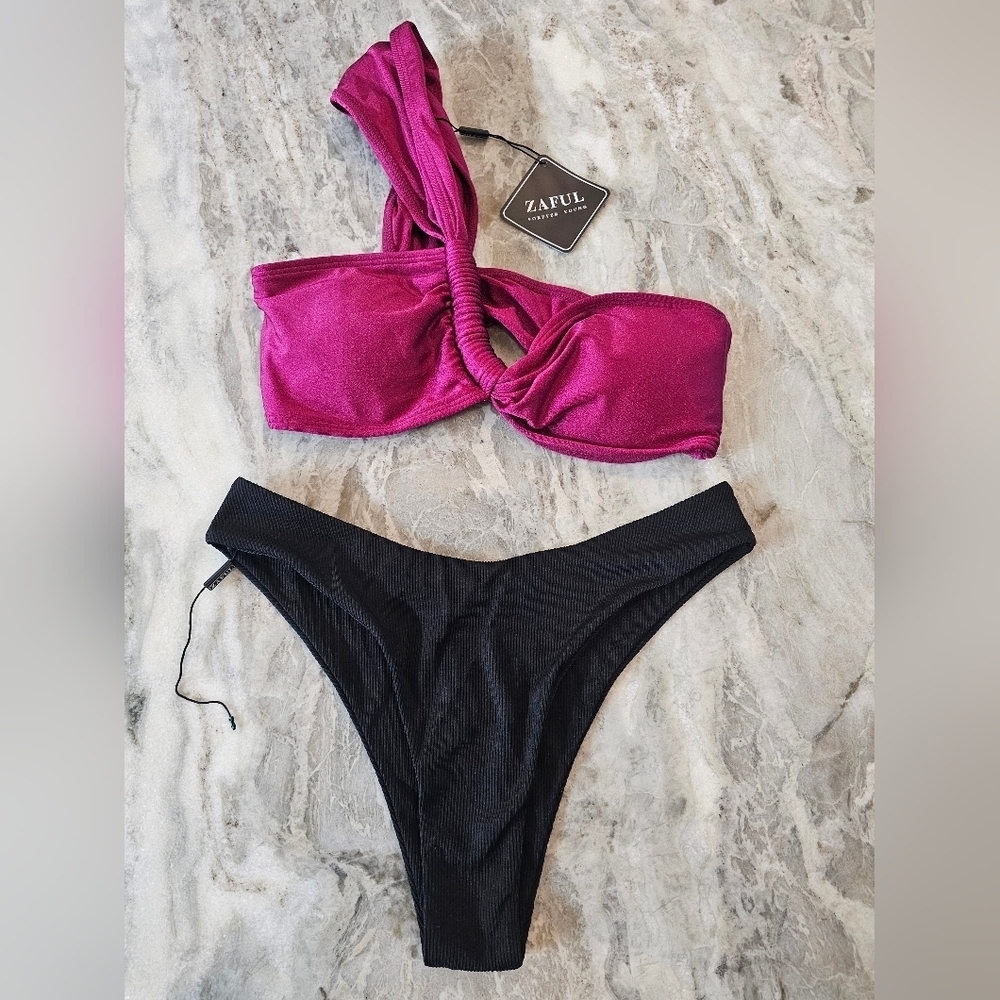 NWT ZAFUL Fuchsia Black Bandeau Bikini Set - Size Small